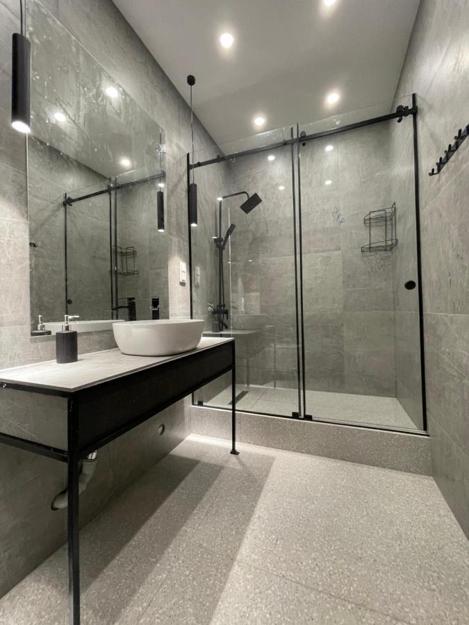 Apartment Florence Моря 600 Метров Aktau  Exteriör bild
