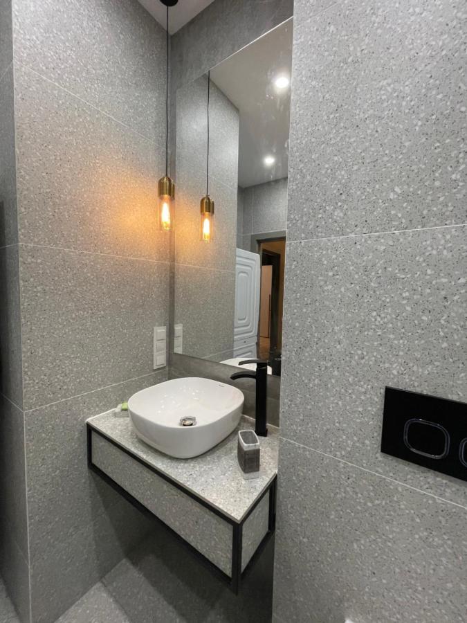 Apartment Florence Моря 600 Метров Aktau  Exteriör bild
